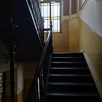 двоповерхові мілена у центрі з балконом, та паркінгом Apartamento *
