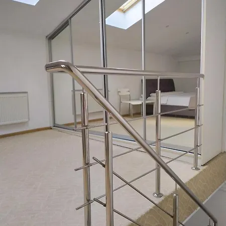 Appartement двоповерхові мілена у центрі з балконом, та паркінгом Lviv